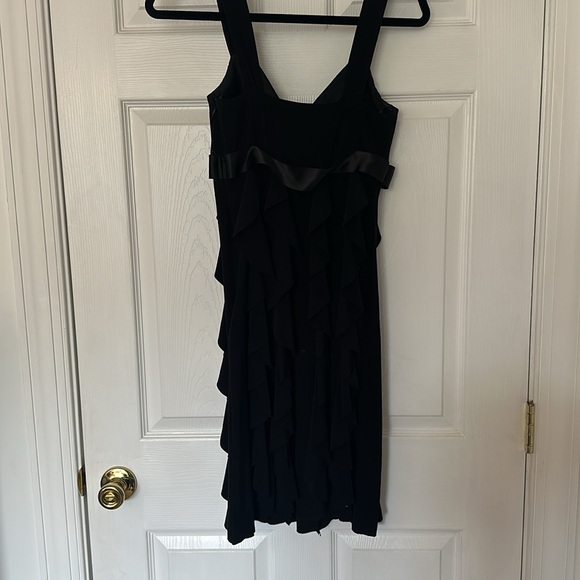 Vintage Cache dress with bow and ruffles - Picture 4 of 5